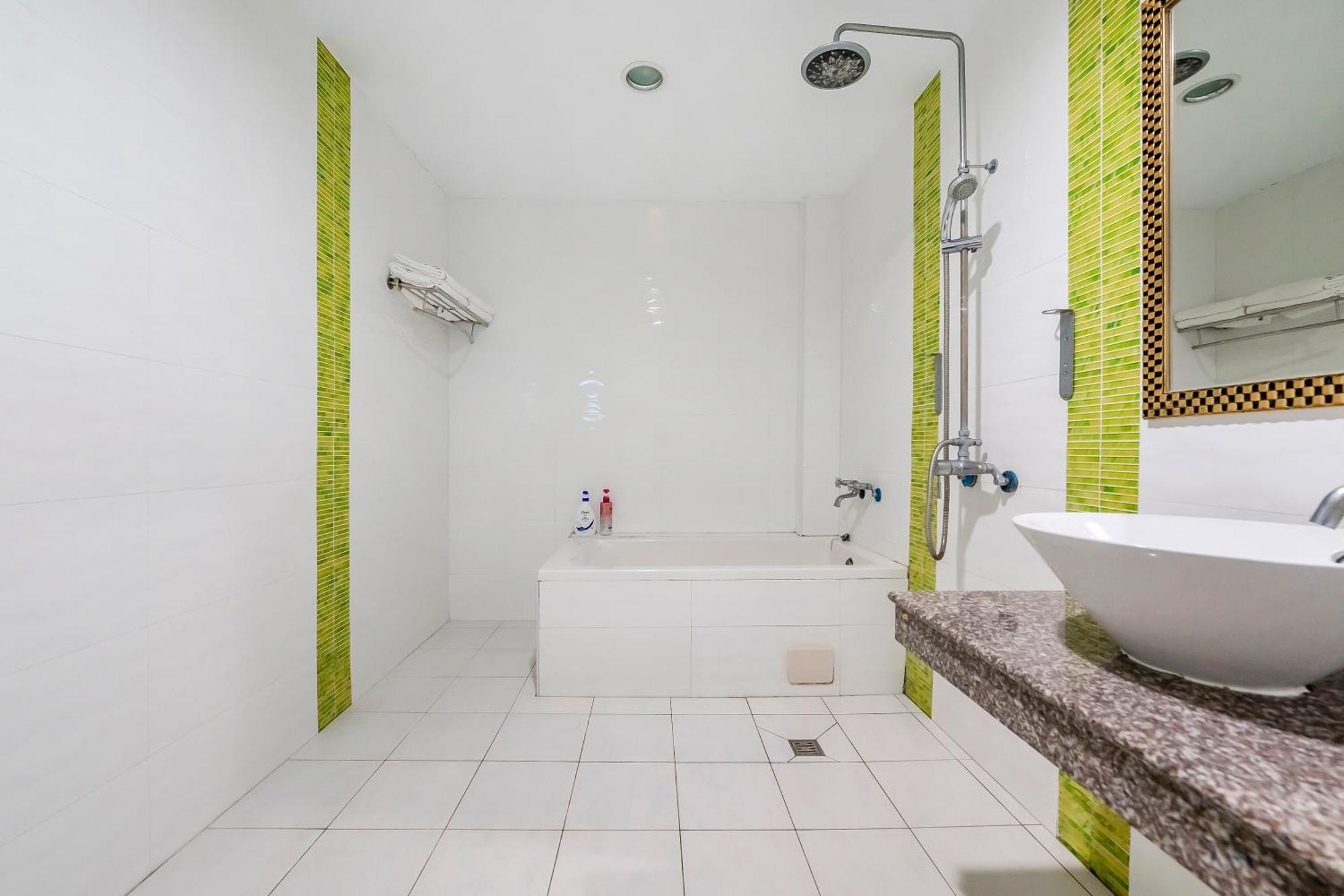 Wei Yuan Hotel Кендин Екстериор снимка